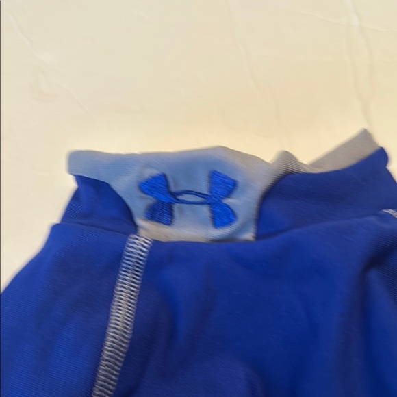 Under Armour Blue ColdGear Top - Picture 4 of 4